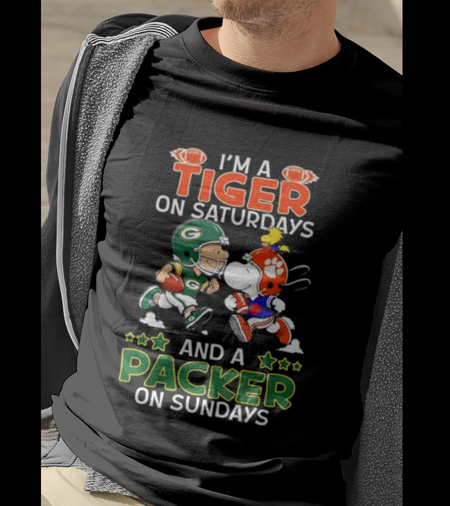 I'm A Tiger On Saturdays And A Packer On Sundays Charlie Brown Snoopy T-Shirt