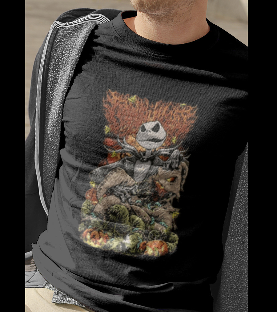 Jack Skellington Pumpkin Worms Insects Halloween Scene T-Shirt