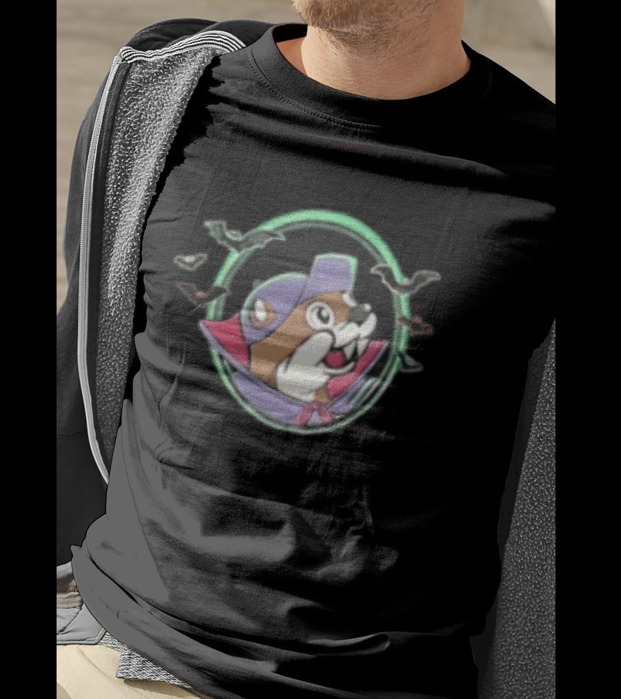Buc Ee's Beaver Vampire Cape Bats Spooky Halloween T-Shirt