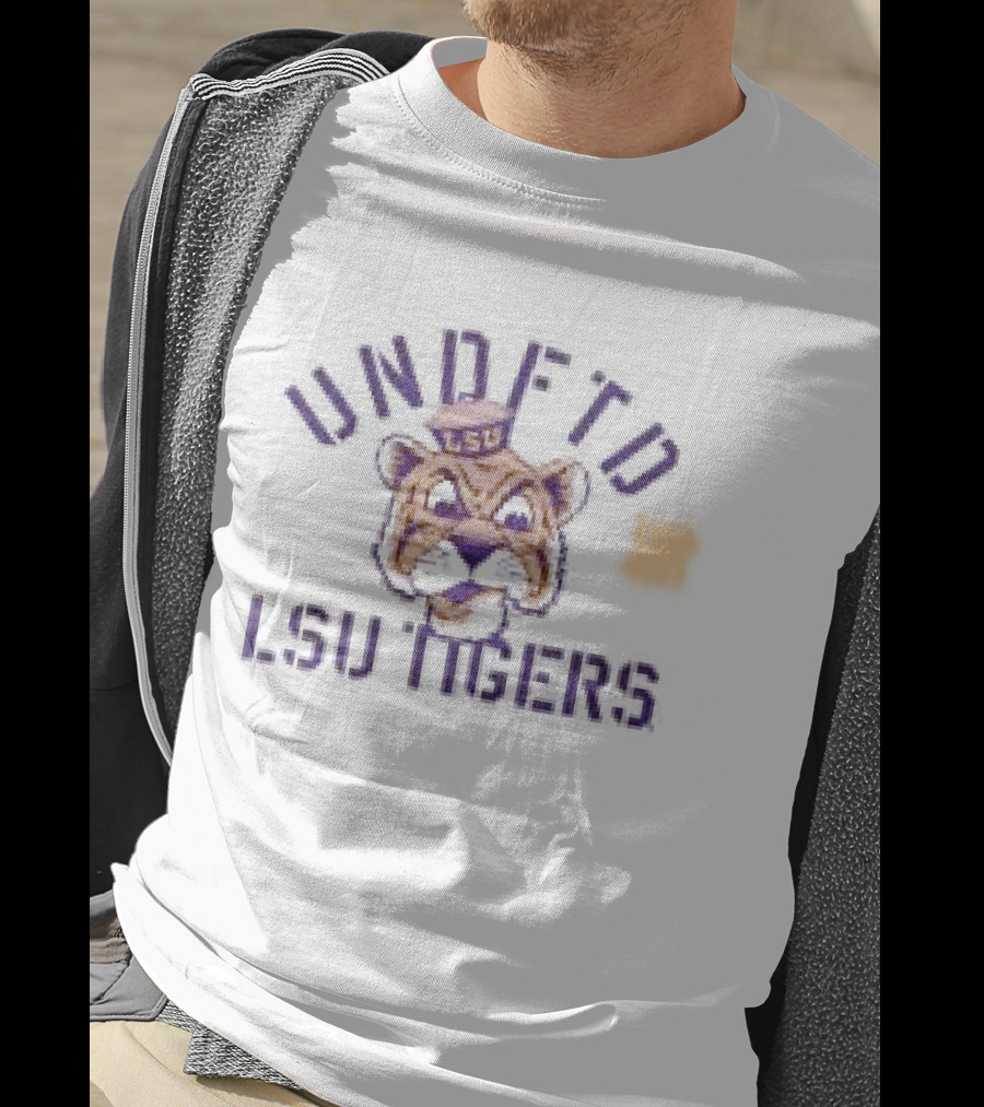 Undefeated LSU Tigers T-Shirt