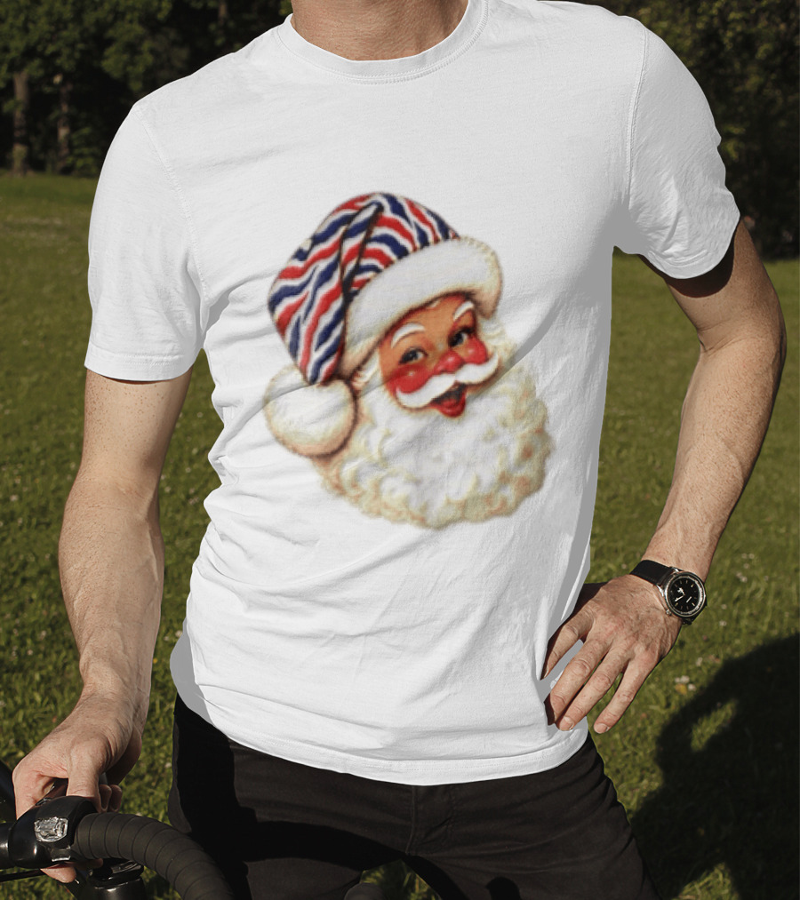 Buffalo Santa Christmas Holiday Vintage Cheerful Festive T-Shirt