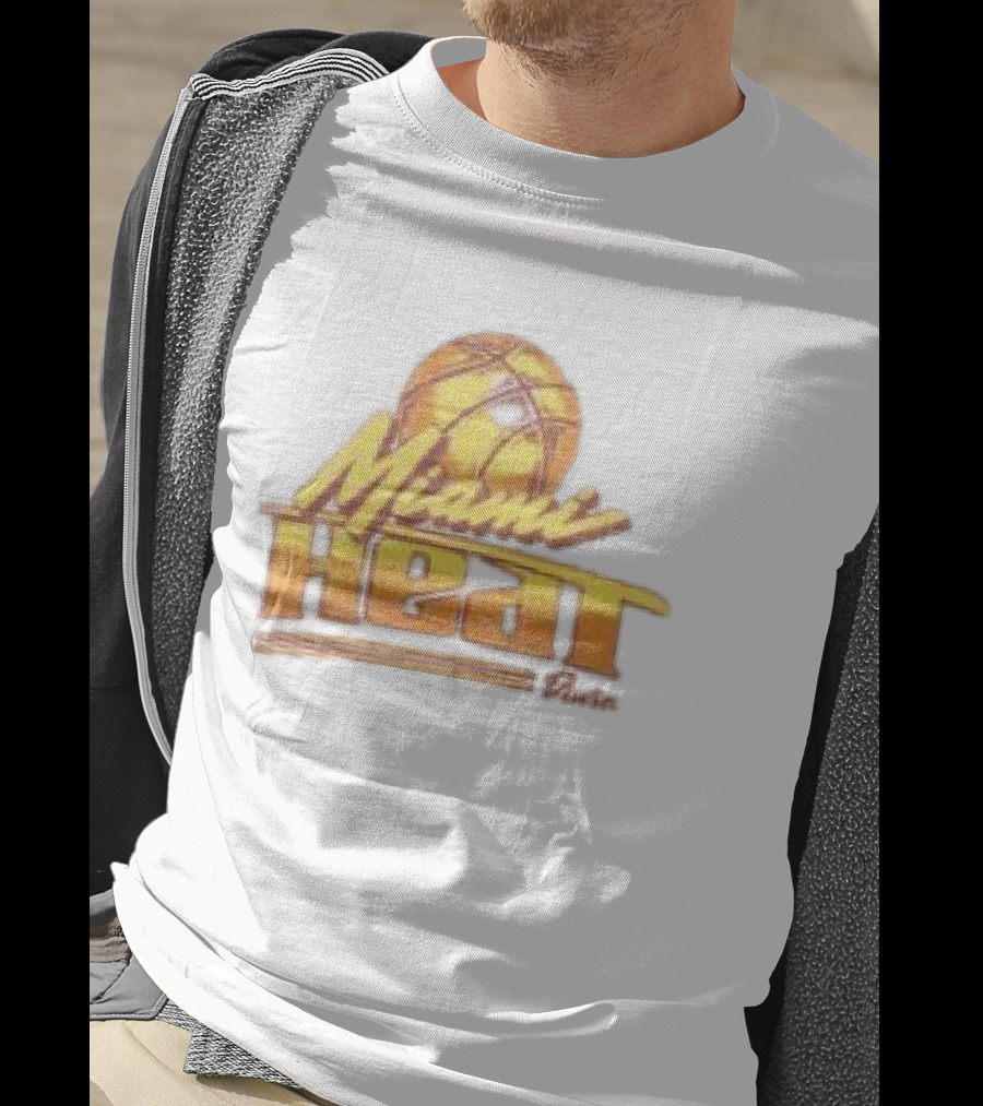 Miami Heat Store Court Culture X Duvin Sundown Vintage Basketball T-Shirt