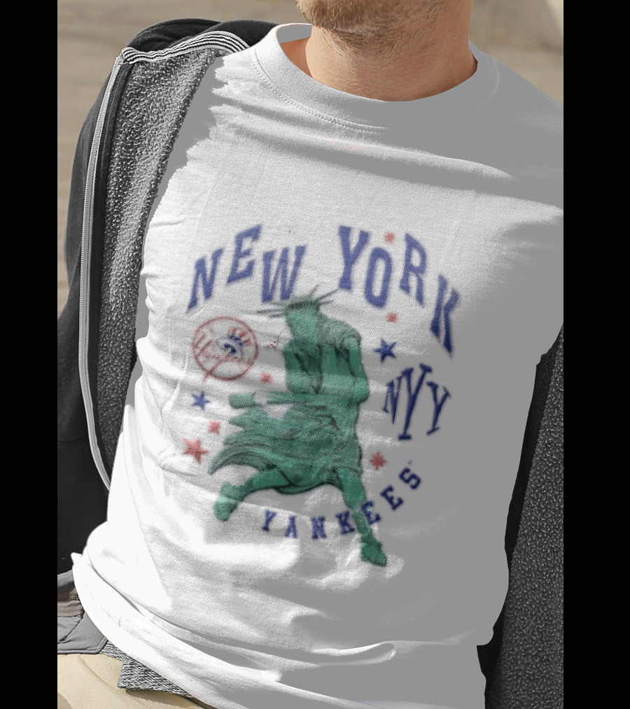 New York Yankees NYY Statue Of Liberty Swinging Baseball Bat MLB Red Stars T-Shirt