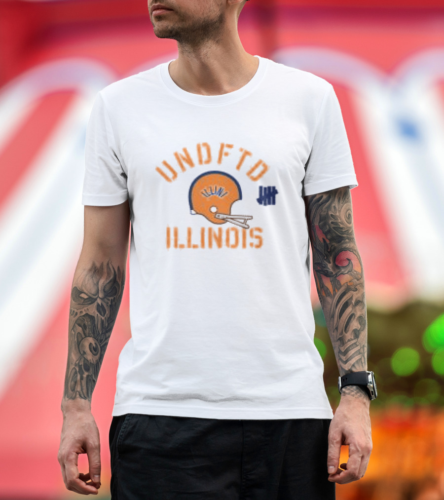 Undefeated Illinois Vintage Football Helmet And Stars T-Shirt