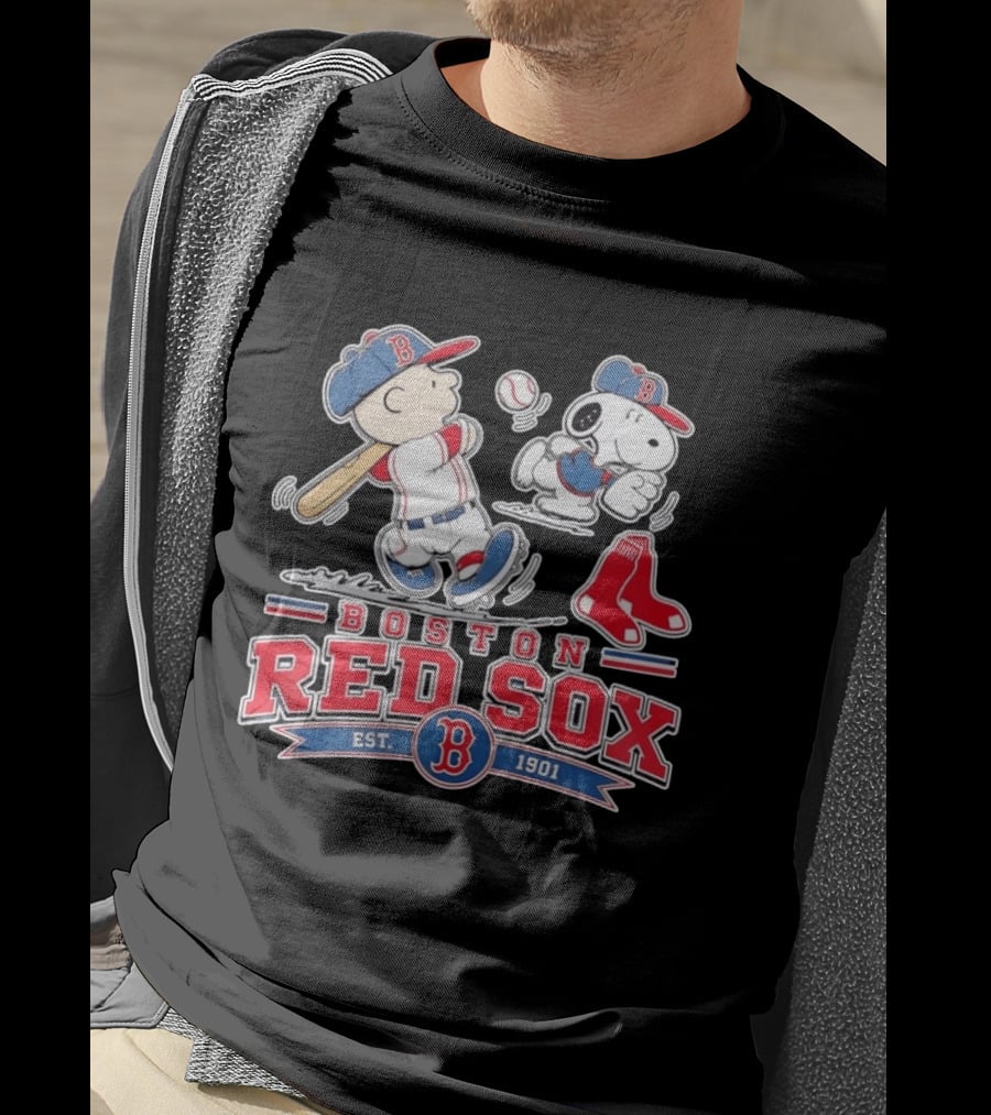 Charlie Brown And Snoopy Boston Red Sox Est 1901 Baseball Peanuts T-Shirt