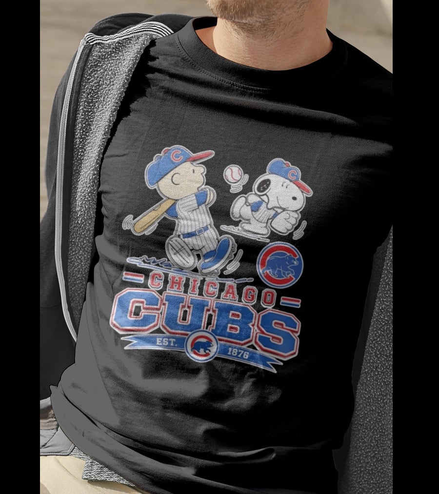 Peanuts Charlie Brown Snoopy Chicago Cubs Baseball Est 1876 T-Shirt