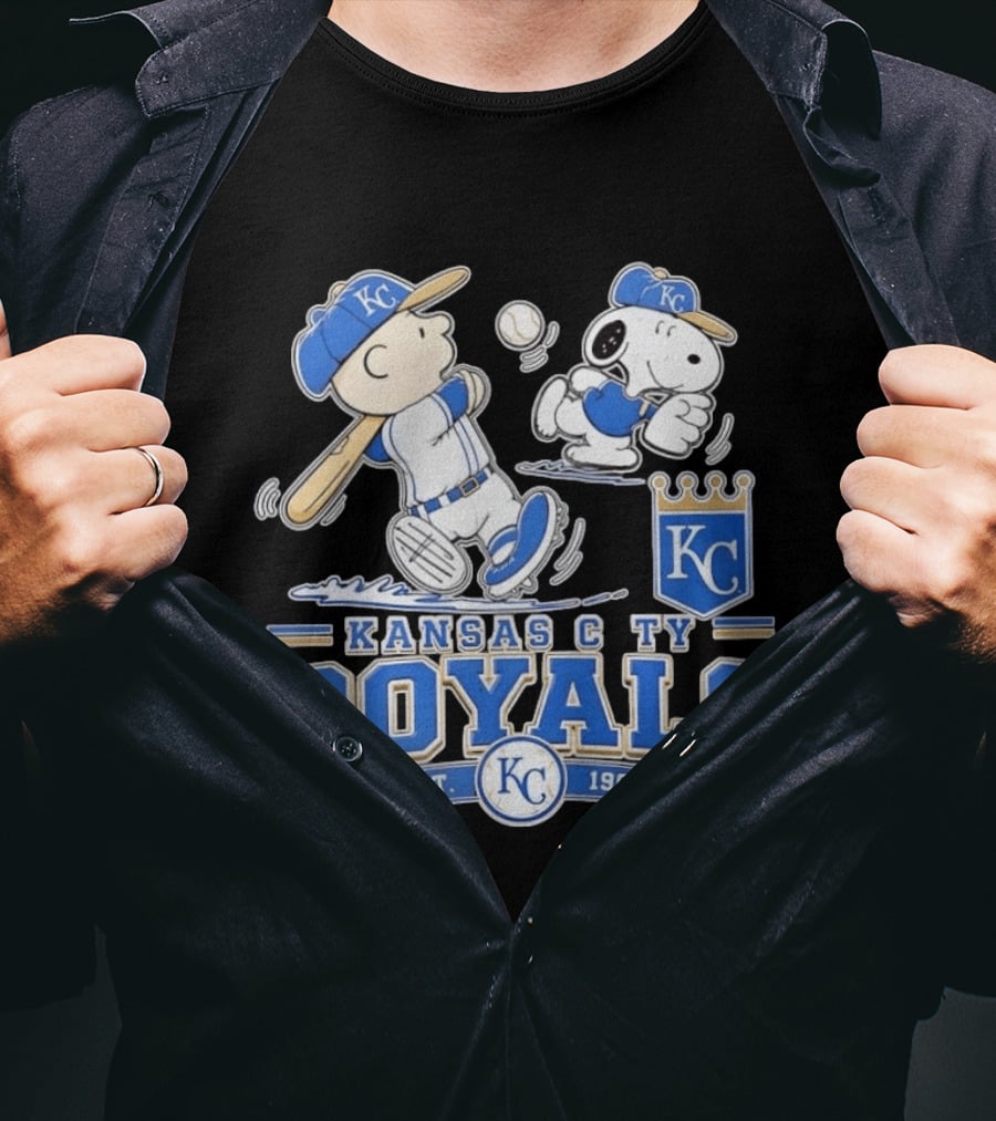 Peanuts Charlie Brown Snoopy Kansas City Royals Baseball KC Est 1969 T-Shirt