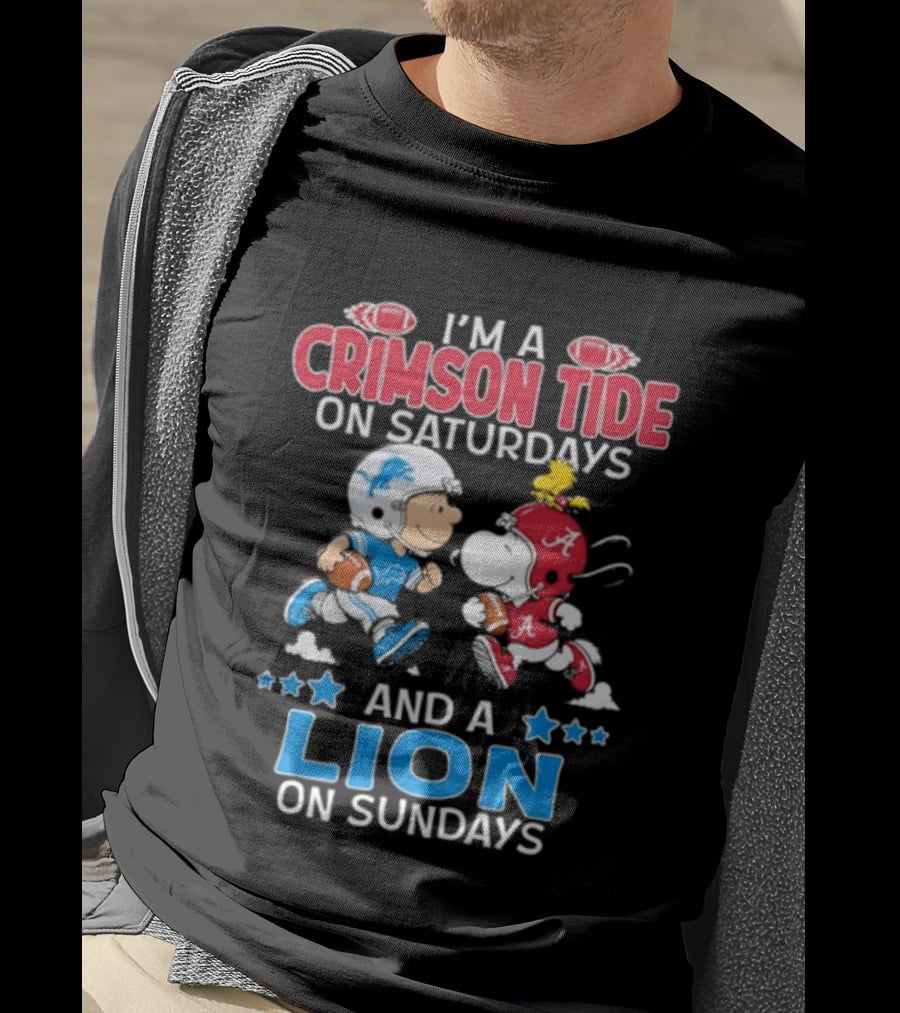 I'm A Crimson Tide On Saturdays And A Lion On Sundays Snoopy And Charlie Brown Football T-Shirt