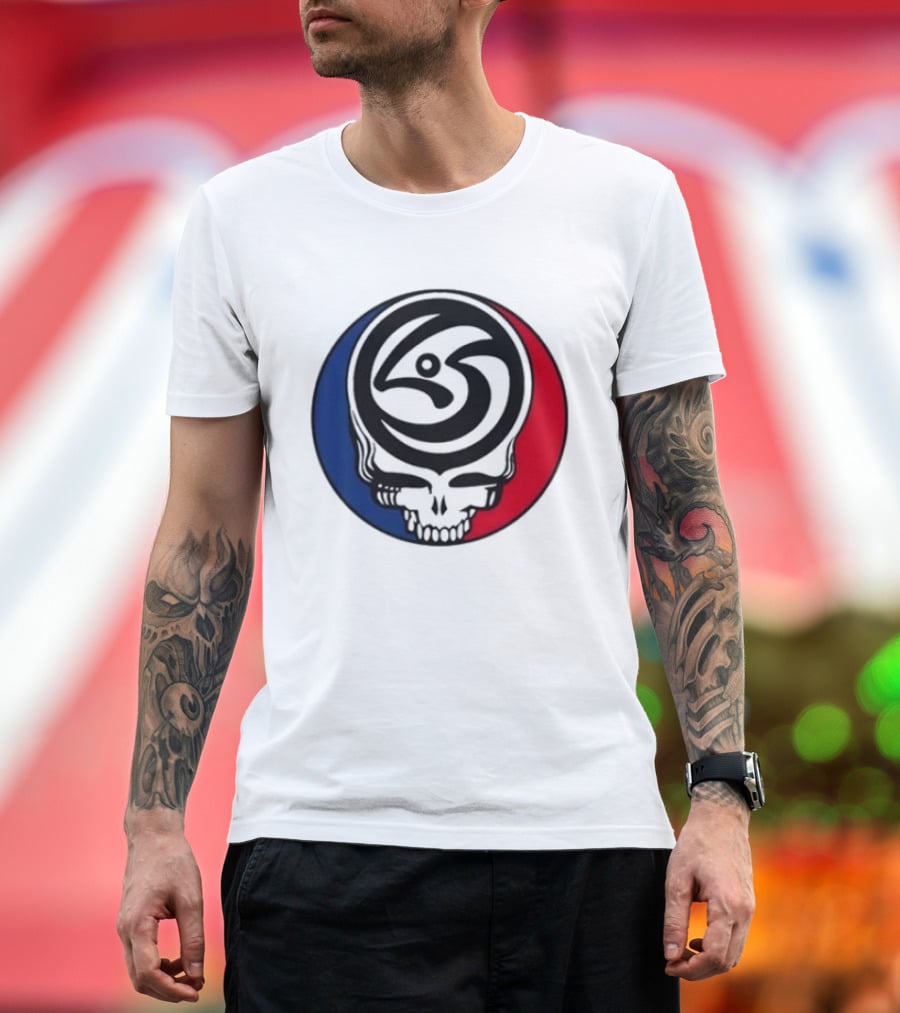 Leftover Salmon Grateful Dead Steal Your Face Salmon Garcia's Chicago March 6 8 2026 T-Shirt
