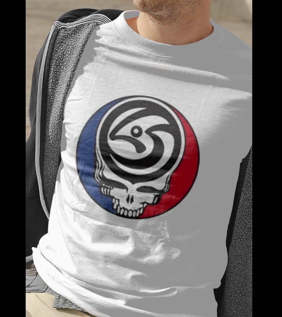 Leftover Salmon Grateful Dead Steal Your Face Salmon Garcia's Chicago March 6 8 2026 T-Shirt