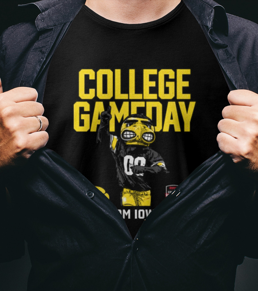 College Gameday Iowa City Iowa Hawkeyes Live Event Crewneck ESPN T-Shirt