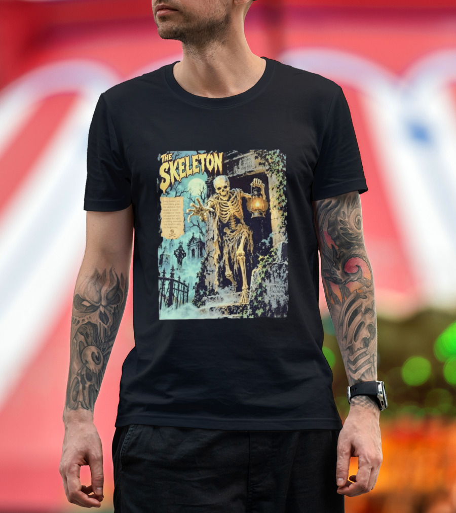 The Skeleton Mors Vincit Omnia Sic Transit Gloria Mundi Lantern Night Scene T-Shirt