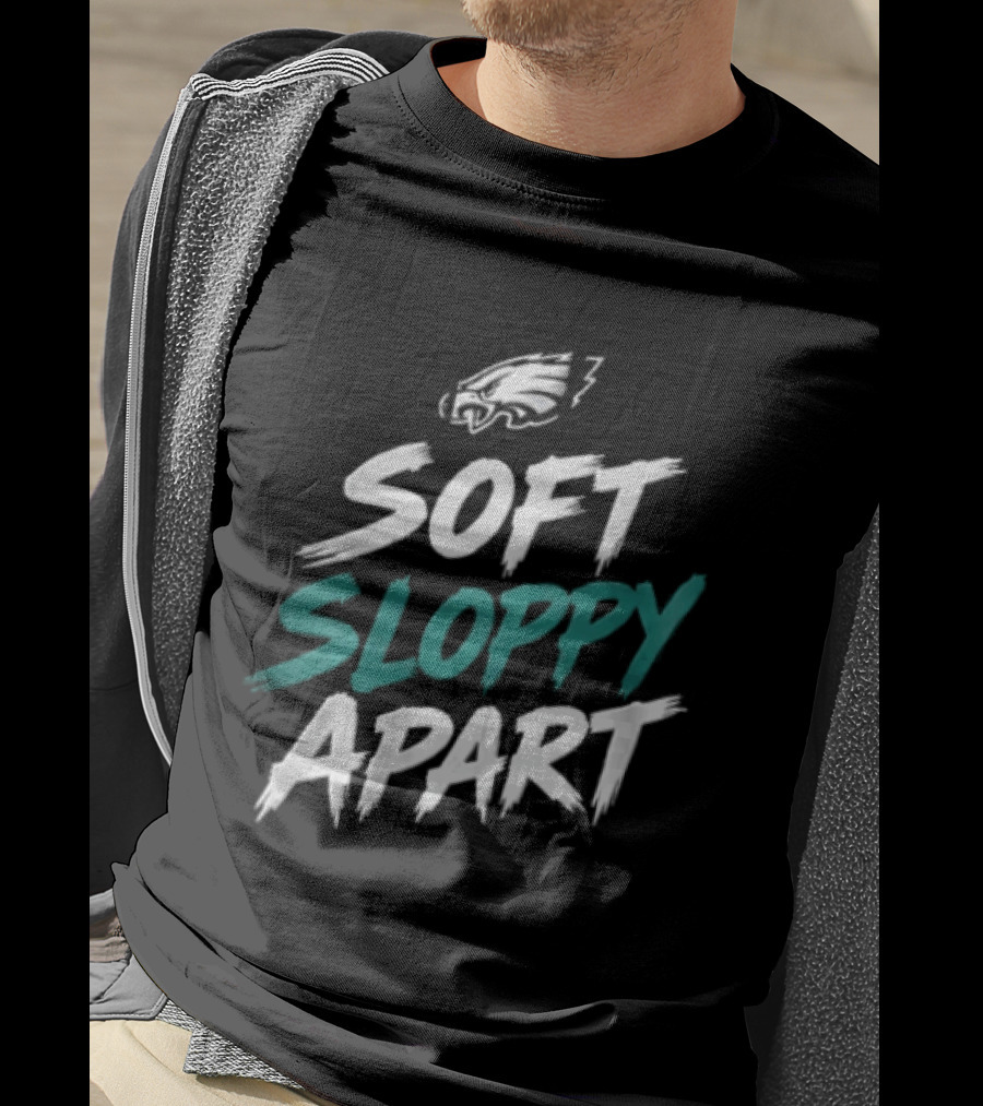 Philadelphia Eagles Soft Sloppy Apart Brush Stroke Eagle T-Shirt