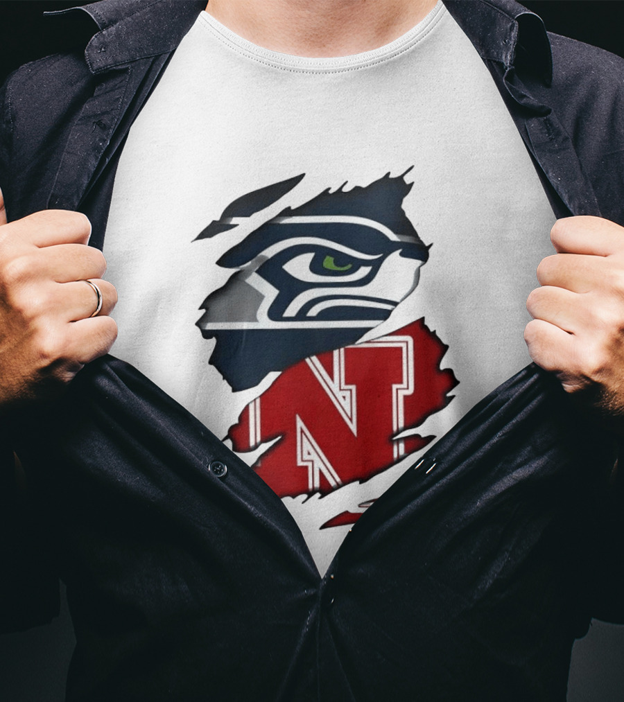 Seattle Seahawks And Nebraska Cornhuskers Split Torn Fabric Blend T-Shirt