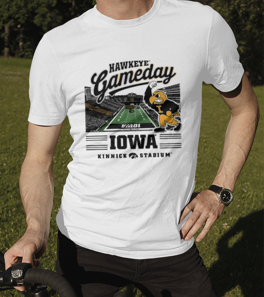 Iowa Hawkeyes Vs Ohio State Buckeyes Gameday 2026 Kinnick Stadium T-Shirt