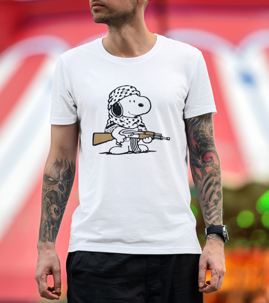 Snoopy Keffiyeh Assault Rifle Iconic Cartoon Character With Cultural Symbolism T-Shirt