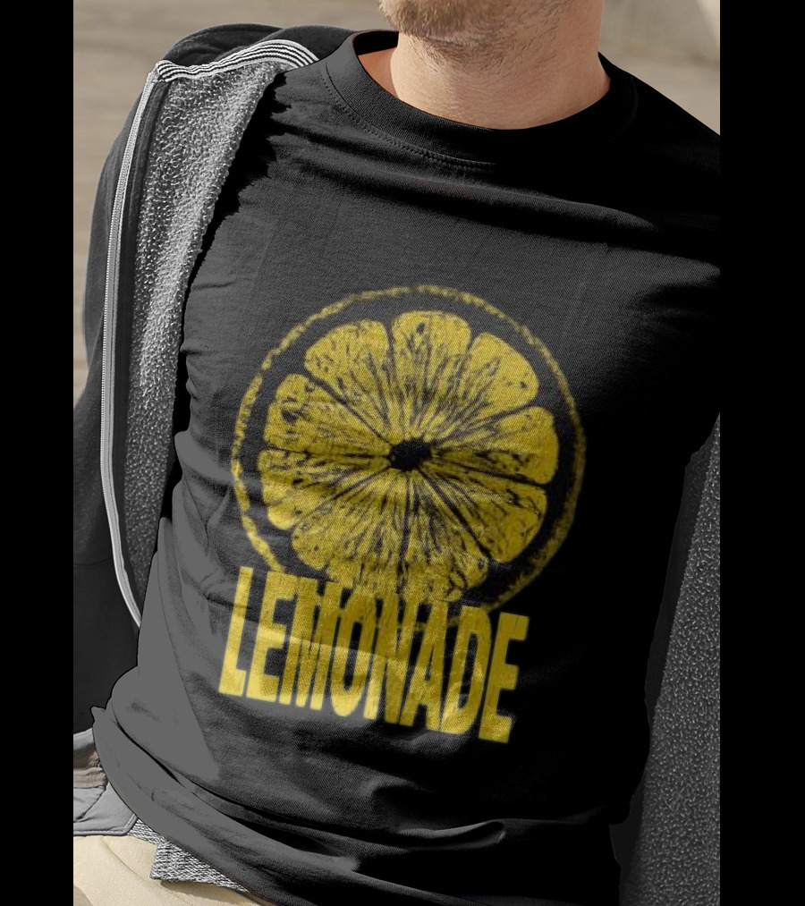 Louis Tomlinson Store Lemonade Black Vintage Citrus Slice Retro Music Fan Merchandise T-Shirt