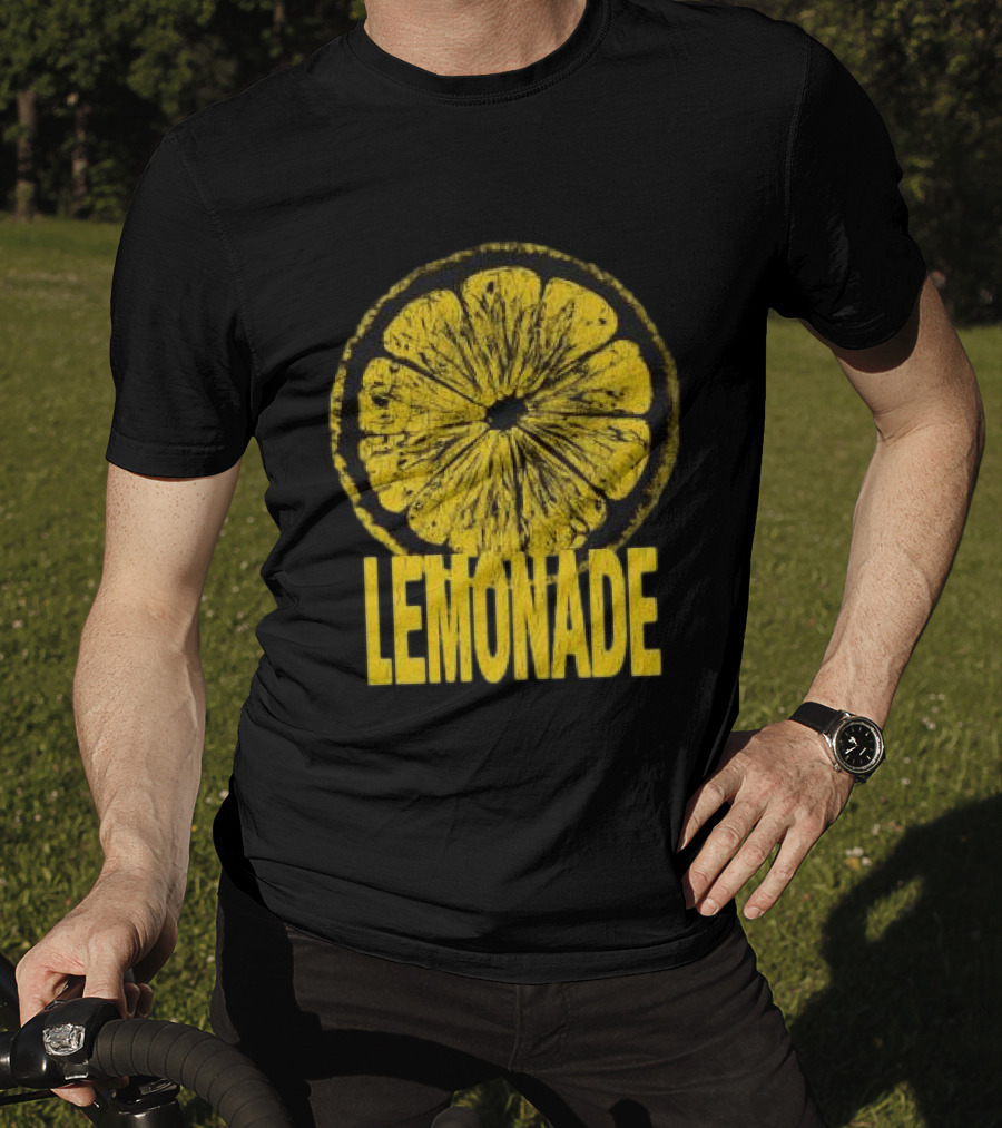 Louis Tomlinson Store Lemonade Black Vintage Citrus Slice Retro Music Fan Merchandise T-Shirt