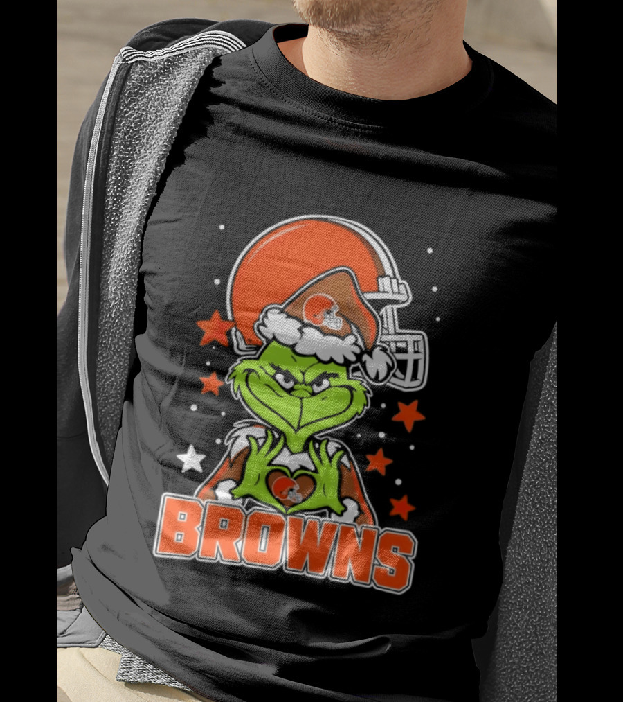 Grinch Heart Love Cleveland Browns Christmas Football T-Shirt
