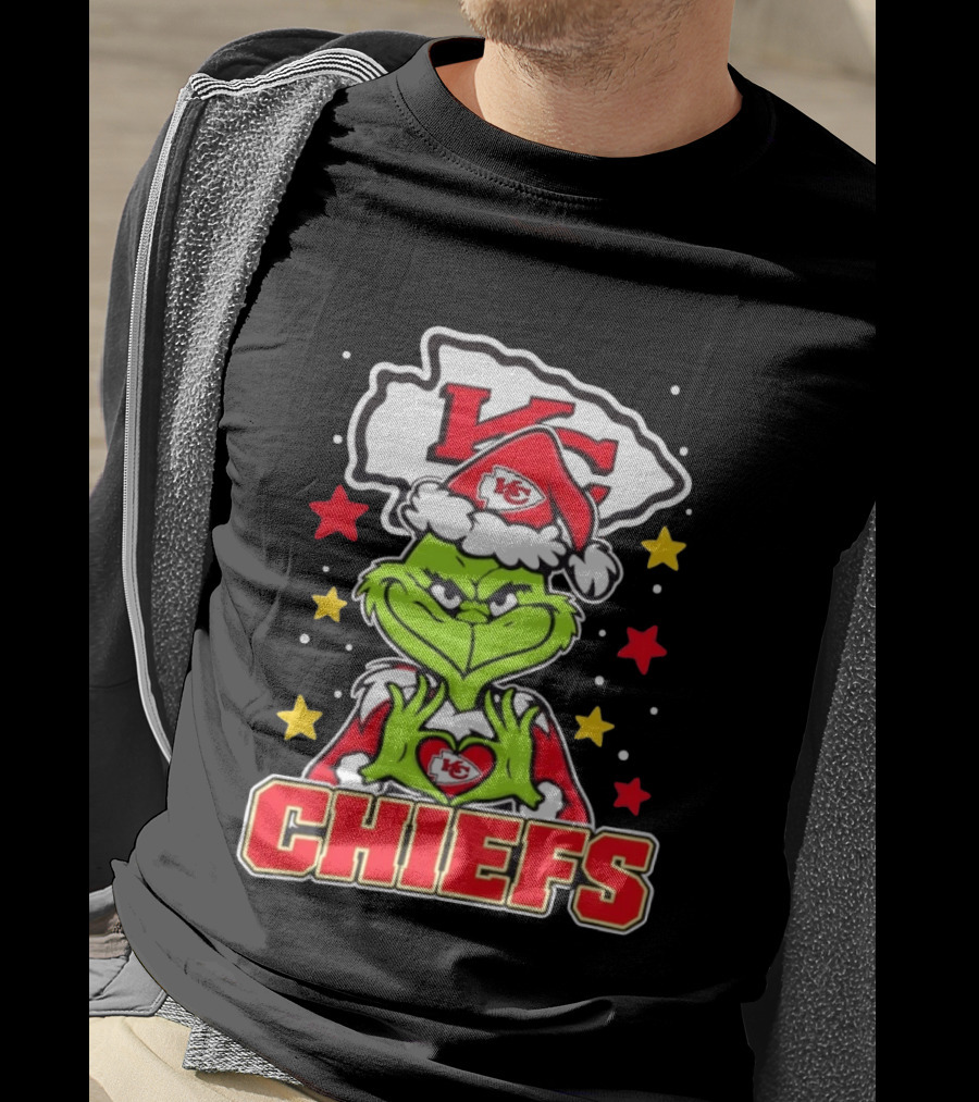 Grinch Heart Love Kansas City Chiefs Christmas Football T-Shirt