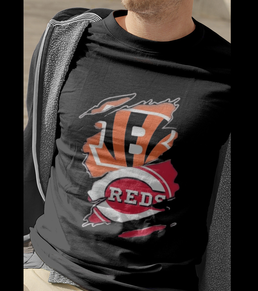 Cincinnati Bengals Reds Distressed Logo Sports Fusion T-Shirt