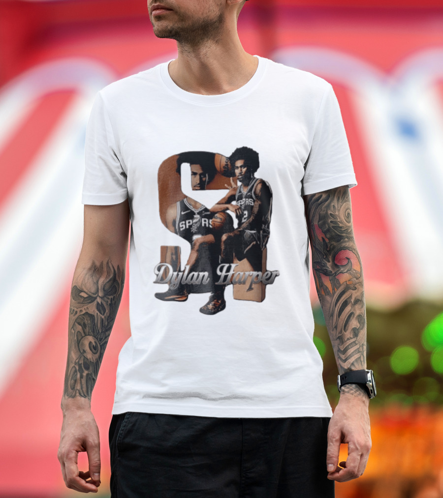 San Antonio Spurs Dylan Harper 2 Sitting Holding Basketball T-Shirt