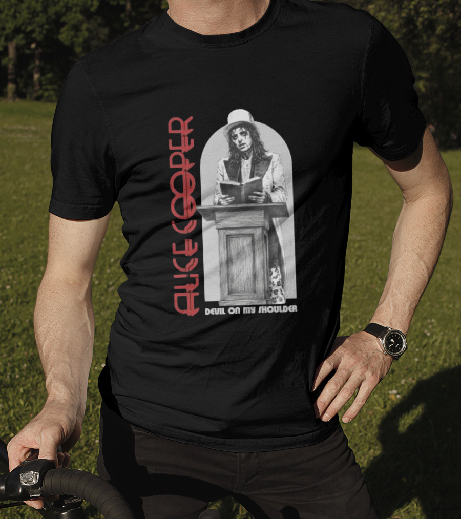 Alice Cooper Devil On My Shoulder Classic Rock Merchandise T-Shirt
