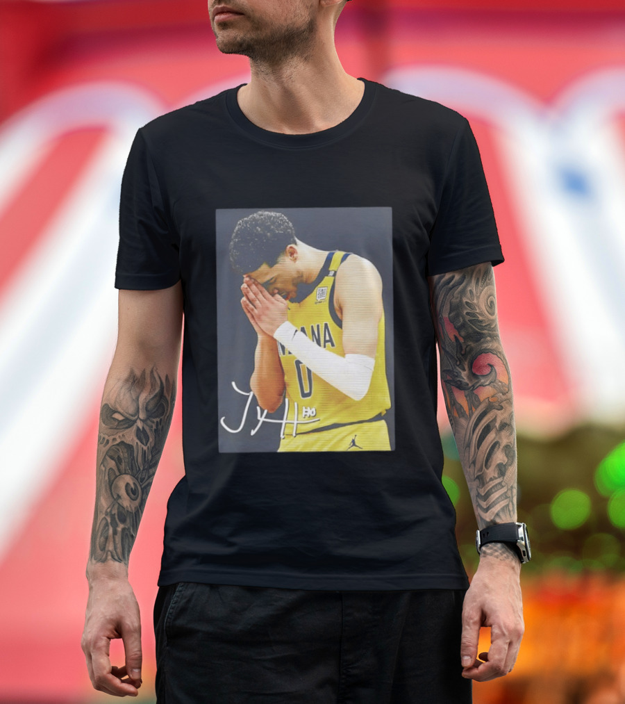 Tyrese Haliburton Indiana Pacers Praying NBA 0 JH Signature T-Shirt