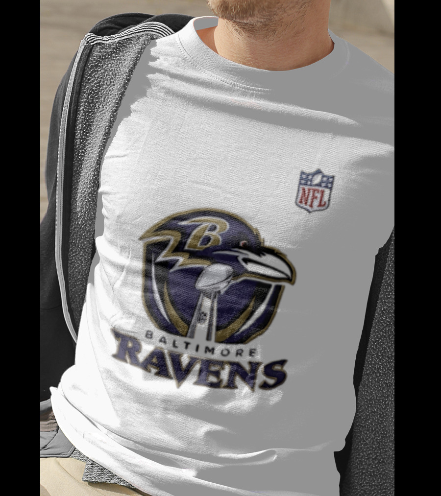 Baltimore Ravens Lamar Jackson 8 NFL Logo Ravens Football T-Shirt
