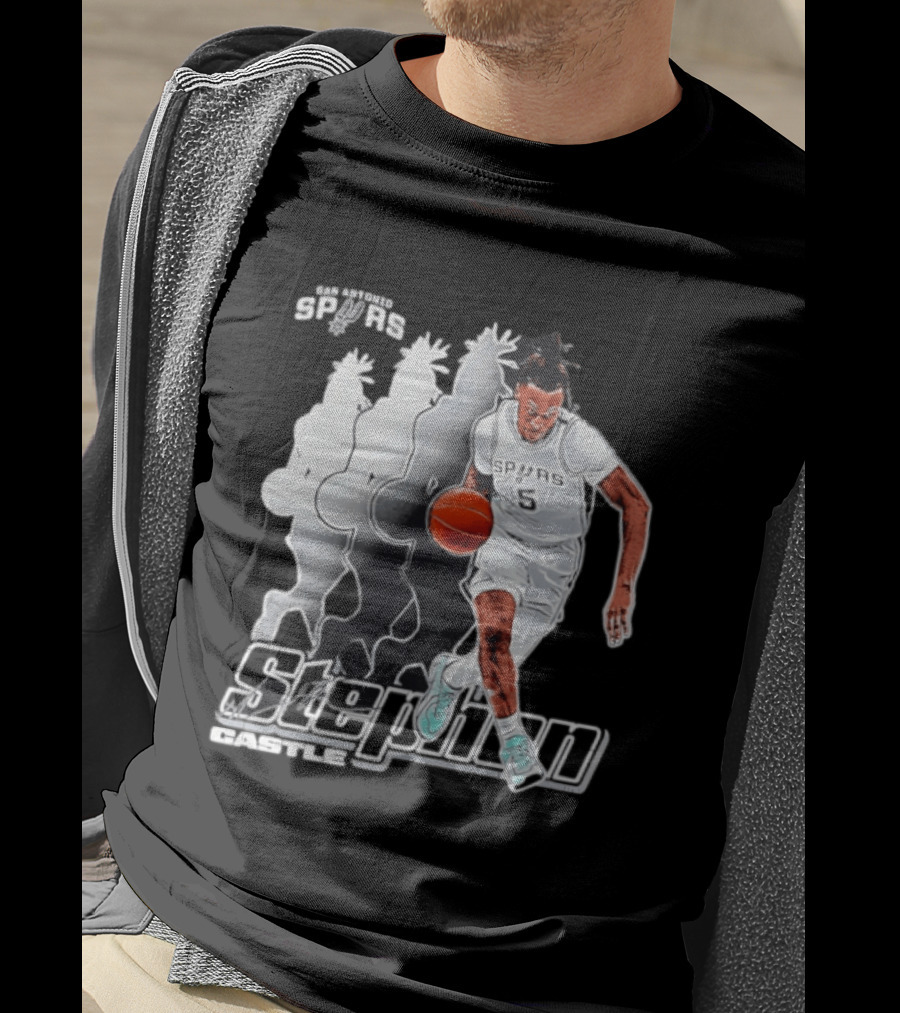 San Antonio Spurs Stephon Castle Dribbling Action T-Shirt