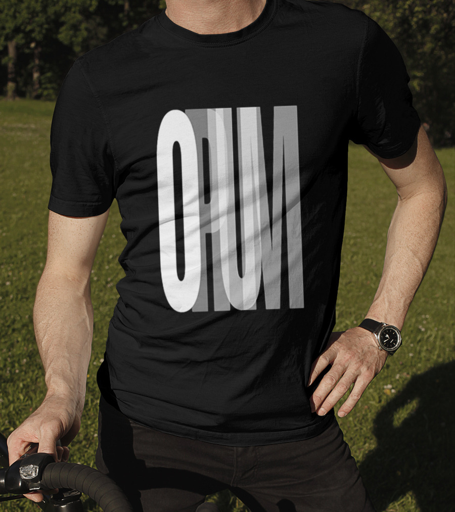 Opium Store Opium 00 Bold Text Optical Illusion T-Shirt