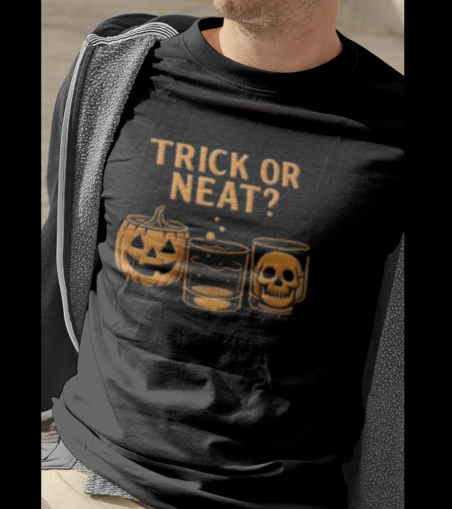 Trick Or Neat Jack O Lantern Whiskey Glass Skull T-Shirt