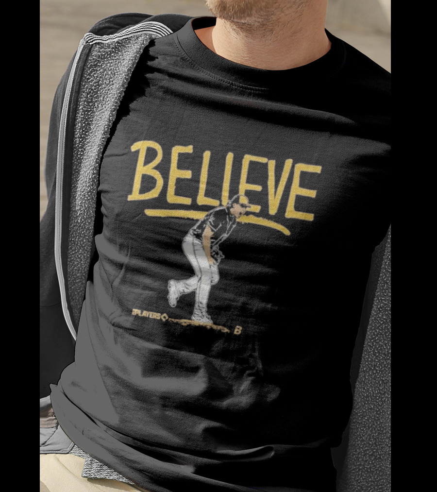 Garrett Mitchell Milwaukee Brewers Believe Runner T-Shirt