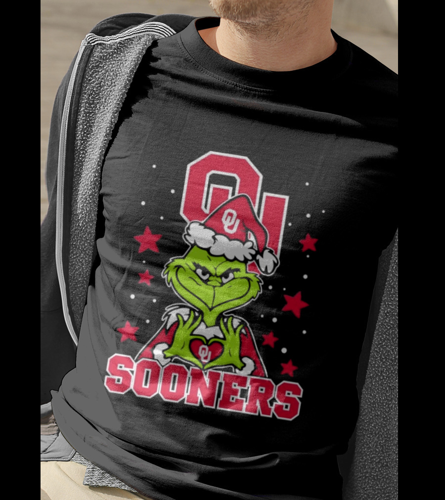 Oklahoma Sooners Grinch Christmas Heart Hands OU Santa Hat T-Shirt