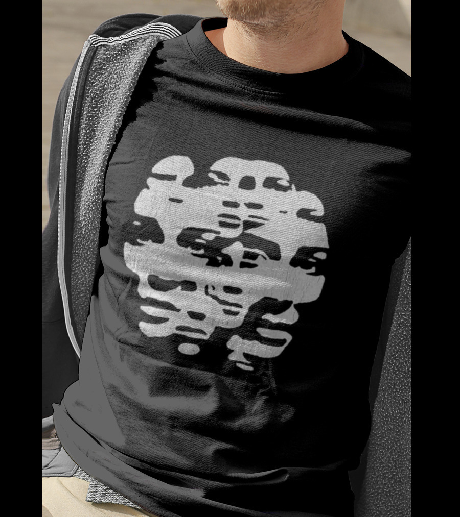 Wearicy I Am Who I Am Faces T-Shirt