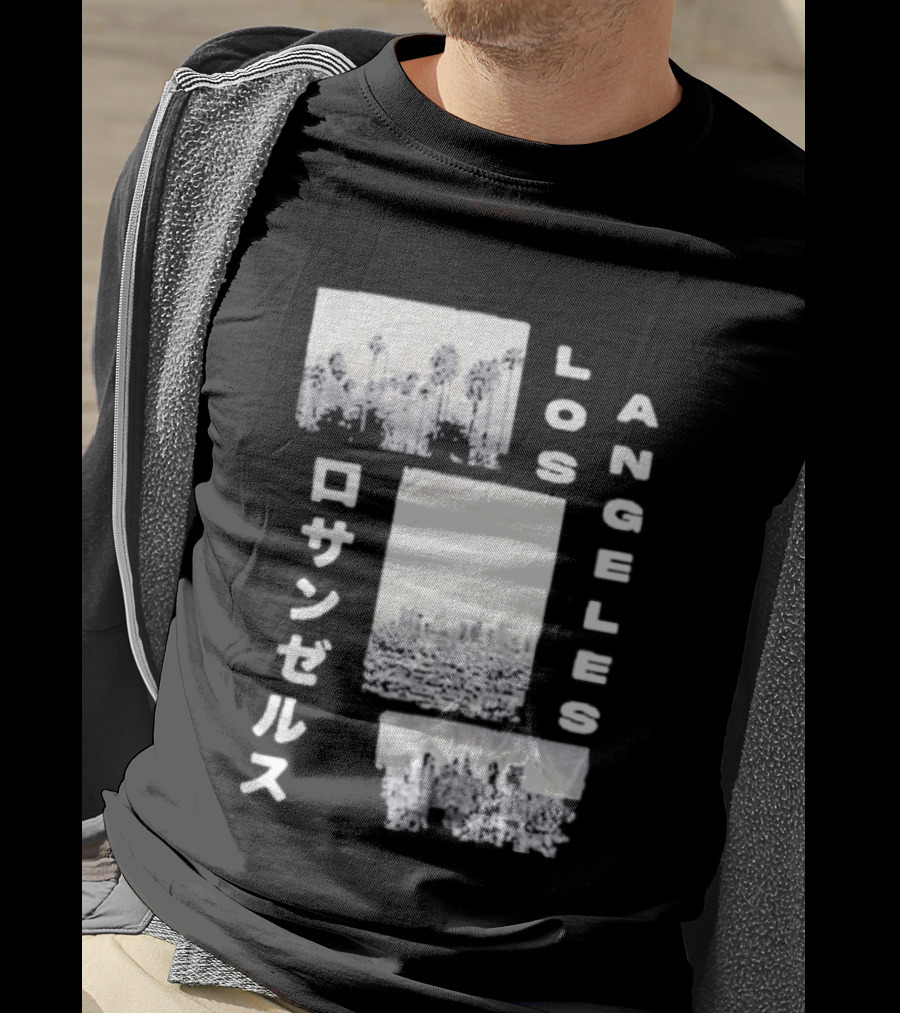 Los Angeles Cityscape With Japanese Text Satin Patch T-Shirt