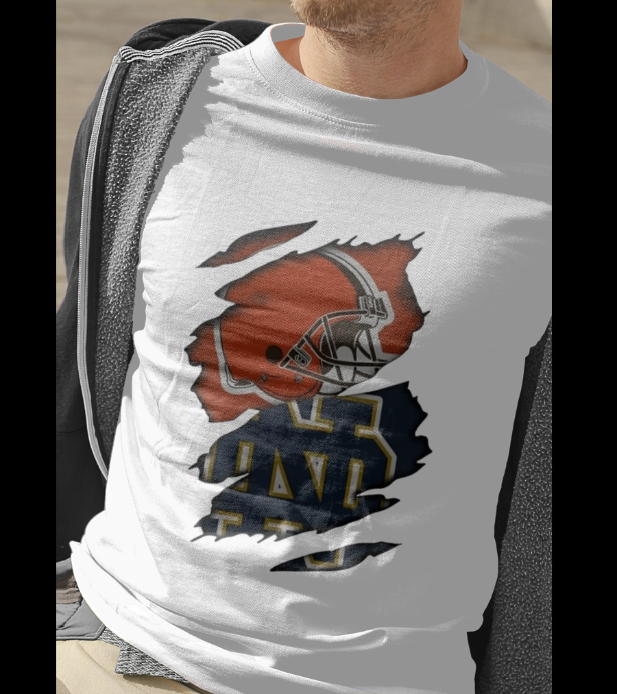 Cleveland Browns Notre Dame Fighting Irish Ripped Helmet ND T-Shirt