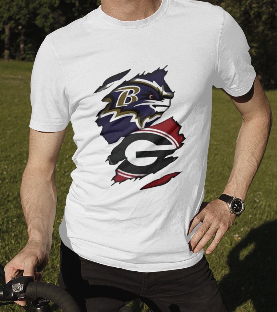 Baltimore Ravens Georgia Bulldogs Split Ripped Fabric T-Shirt