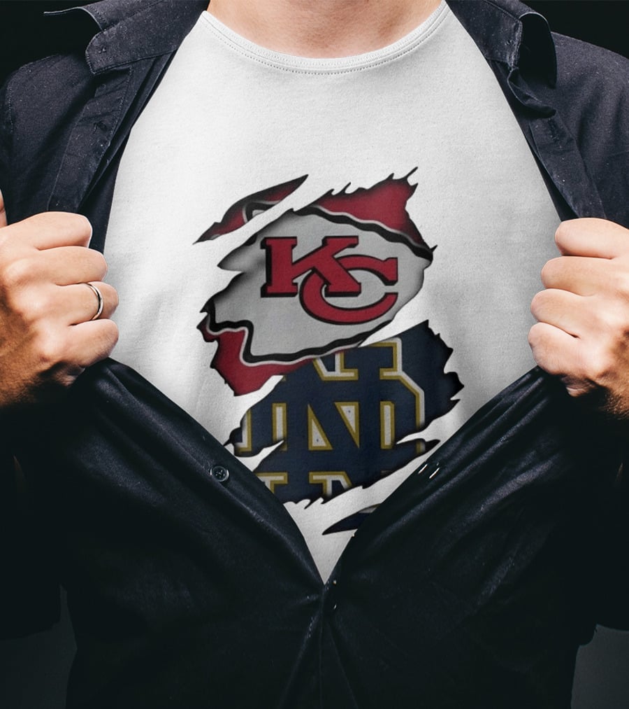 Kansas City Chiefs KC And Notre Dame Fighting Irish ND Distressed T-Shirt