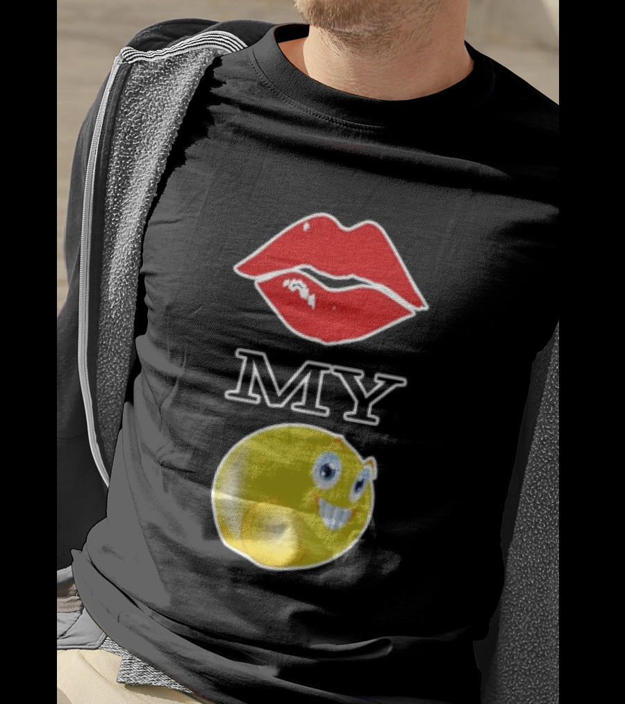 Grimykids Store Kiss My Emoji T-Shirt
