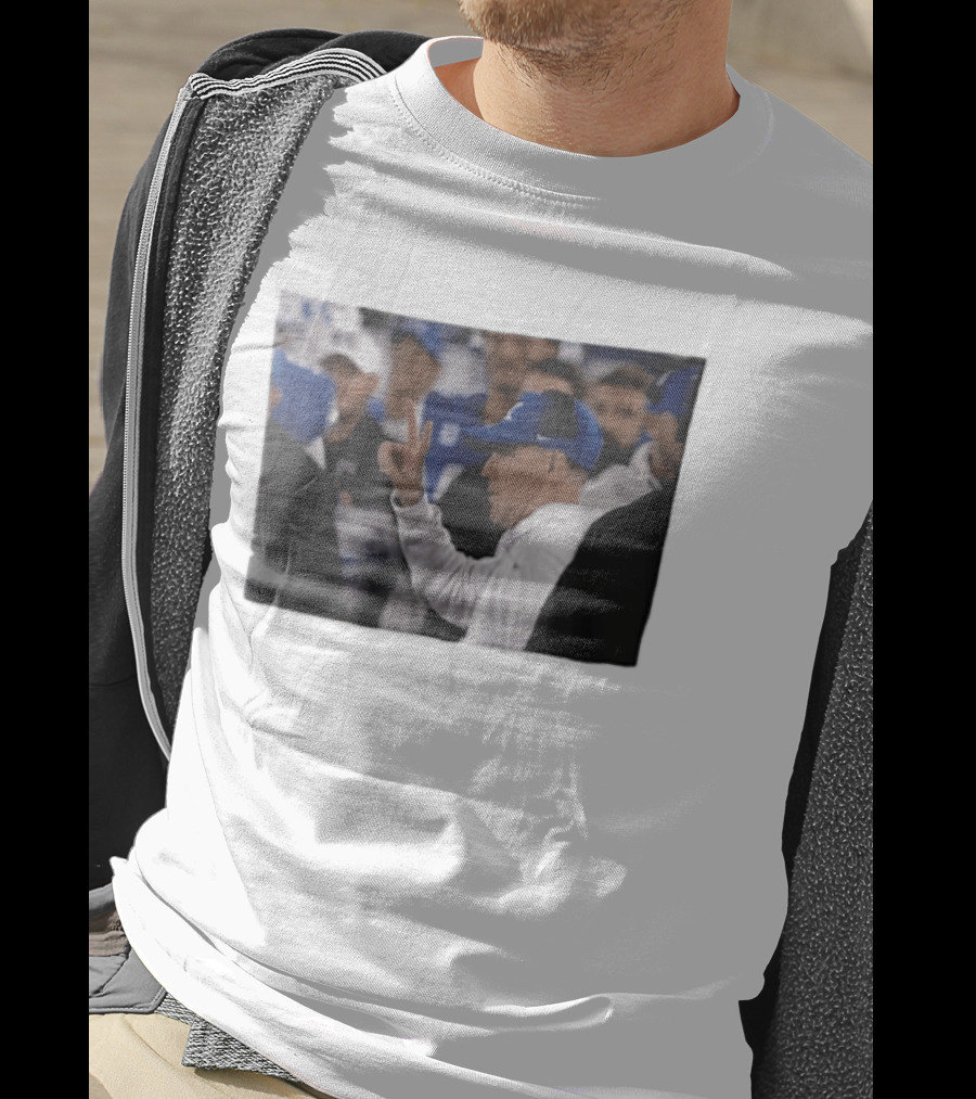 Kentucky Wildcats Mark Stoops Blue Cap Peace Sign Coach Image T-Shirt