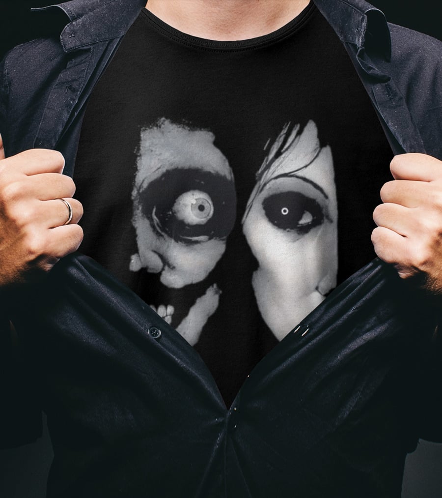 The Painter Halloween 2026 Creepy Face Illusion T-Shirt