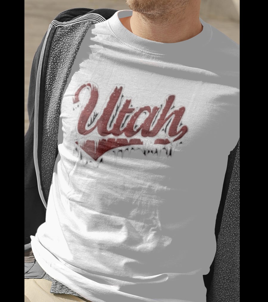 Utah Icy Snow Icicles Script Retro Style Dripping Lettering T-Shirt
