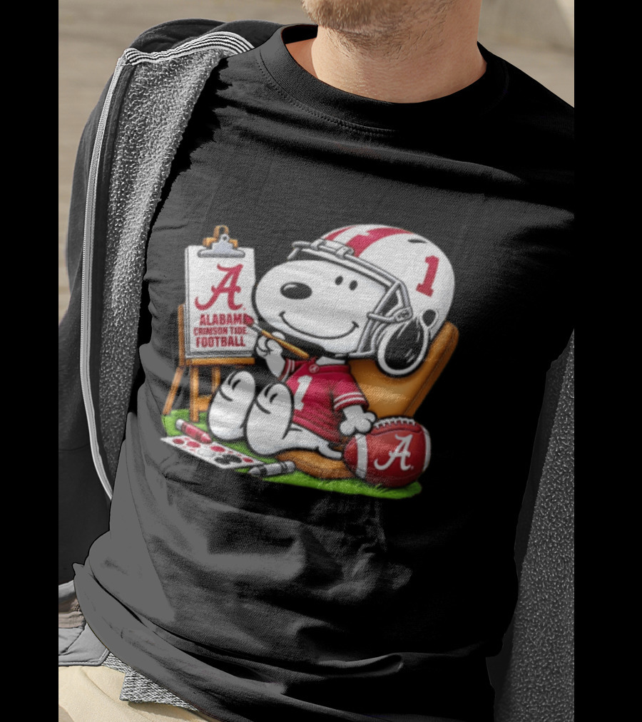 Alabama Crimson Tide Football Snoopy Painting Easel Brush Helmet Number One T-Shirt