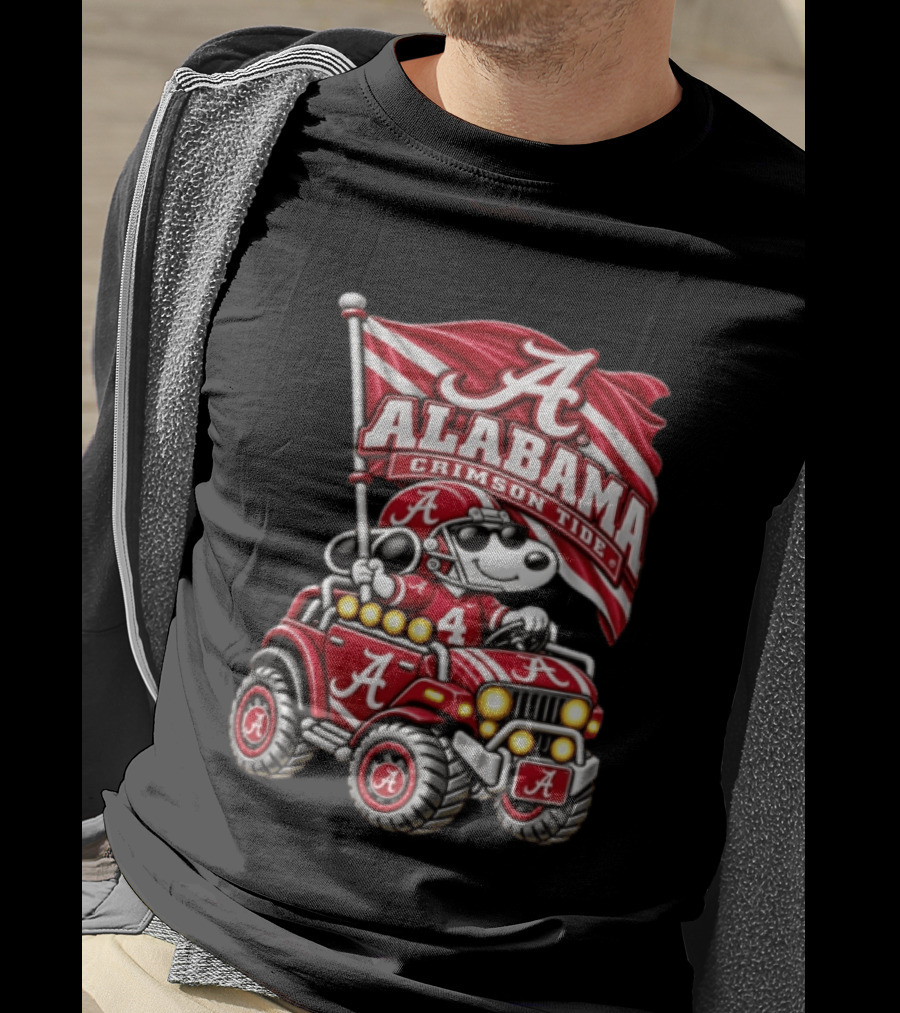 Alabama Crimson Tide NCAA Football Snoopy Driving Offroad Vehicle T-Shirt