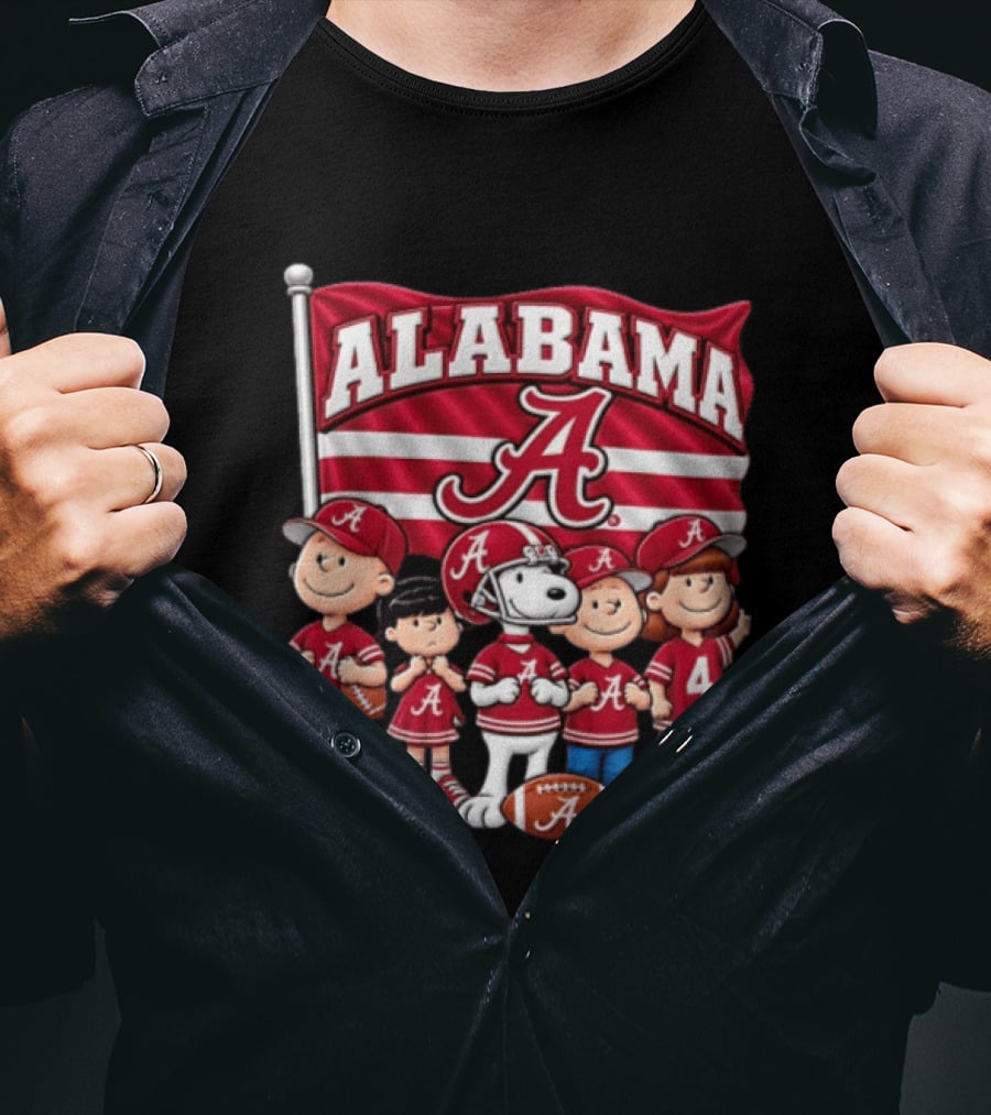 Alabama Crimson Tide NCAA Football Snoopy Charlie Brown Peanuts Characters T-Shirt