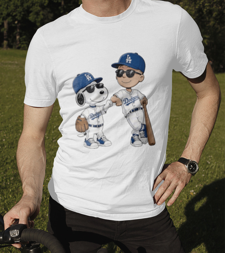 Los Angeles Dodgers Snoopy And Kid Baseball Team Spirit T-Shirt