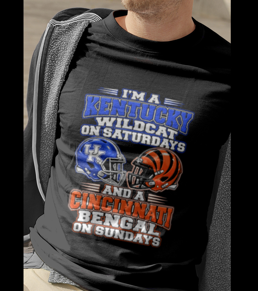 I'm A Kentucky Wildcat On Saturdays And A Cincinnati Bengal On Sundays Helmet T-Shirt