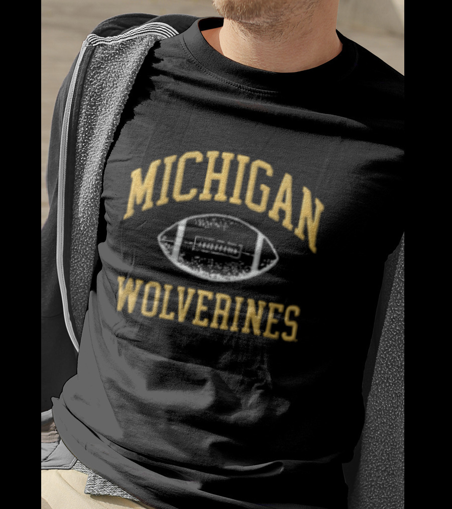 Michigan Wolverines Football Vintage Style Iconic College Football Fan T-Shirt