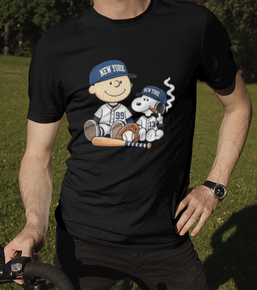 New York Yankees Charlie Brown Snoopy Baseball Uniforms Cigar T-Shirt
